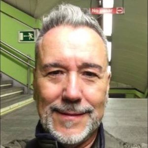 Meet your Posher, Lloyd